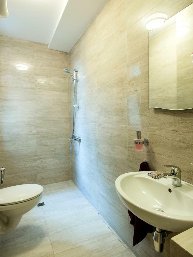 Solunska Apartment Sofia Eksteriør billede